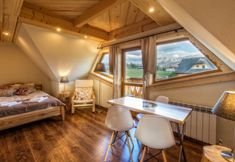 Others 5 Willa Giewontka