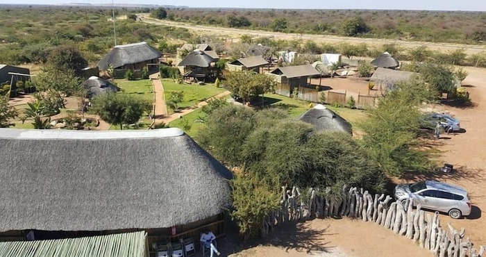 Khác Makumutu Lodge & Campsite