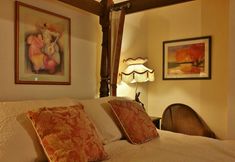 Others 2 The Firecat Country House B&B