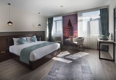 อื่นๆ 7 The Clock Suites