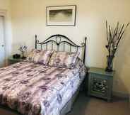 อื่นๆ 2 Private Suite in Cowichan Country