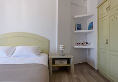 其他 4 Ikies Santo Filoxenia