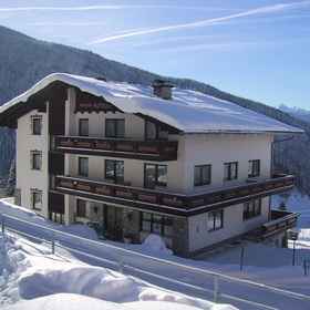 Primary image 1 เพนชั่น โรเทลชไตน์, โรงแรม & ที่พัก Trieben