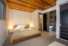 Others 2 Phoenix Cocoon