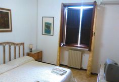 Others 3 Villa Edera