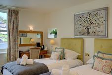 기타 Shireburn Arms Hotel