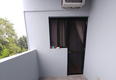 Lainnya 4 Bed and Bath Serviced Suites