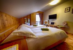 其他 7 Meuble Cima Bianca Garni