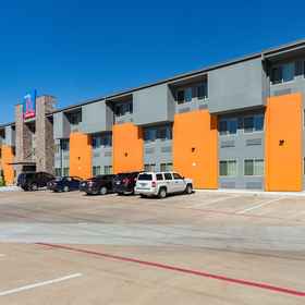 Primary image1德州普拉諾 6 號套房飯店,普莱诺艺术中心飯店