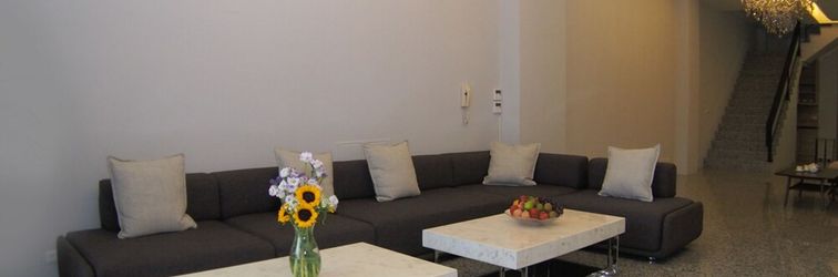 Lain-lain Love Paris