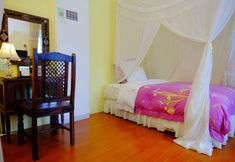 Others 3 Spring Garden