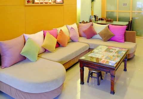 Others Spring Garden