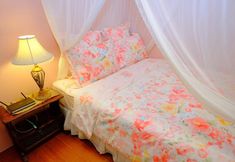 Others 7 Spring Garden