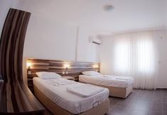 Others 5 Hotel Caretta