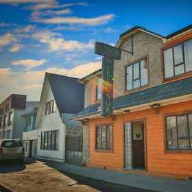 Primary image 1 Hostal Hielo Sur, Carlos Ibanez Del Campo International Airport (PUQ) Hotels