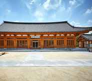 Lainnya 3 Hanok stay NAMWONYECHON by Kensington