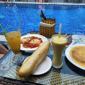 Primary image 1 Tam Coc Westlake Homestay - Hostel, โรงแรม & ที่พัก Nhà hàng 2 Con Voi - Dê núi Ninh Bình