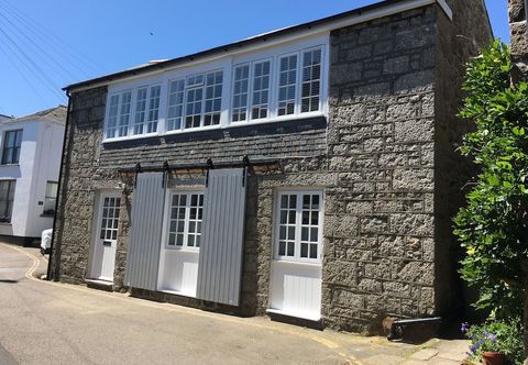 อื่นๆ The Old Pilchard Works