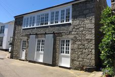 อื่นๆ The Old Pilchard Works