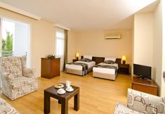 Others 4 City's Hill Hotel