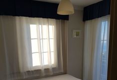 Lain-lain 5 Zoviya Hill White Apart