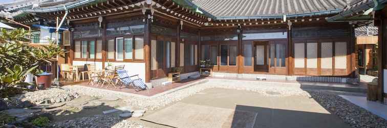 Lainnya The Hanok