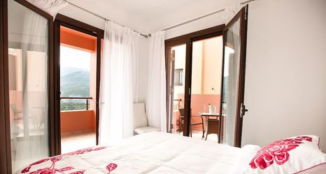 อื่นๆ 2 Daphne-Morfi Village