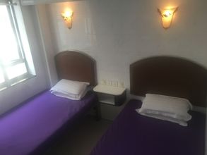 Others 4 Paris Guest House