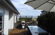 Others 7 Coorong Waterfront Retreat