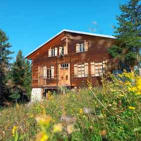 Primary image 1 데미르시오글루 포쿳 다그 에비, Aydin Waterfall Mountain Home 호텔