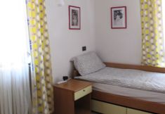 Others 3 Lovely Studio Apartment