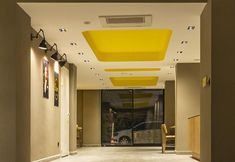 其他 4 Sun Suit Hotel