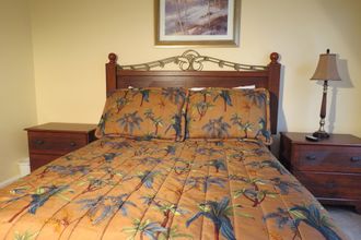 其他 4 Four Corners Area Pool Homes by SVV