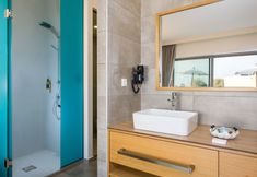 Others 3 Lilium Luxury Suites - Adults Only