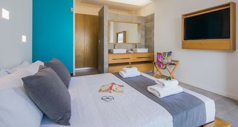 Others 2 Lilium Luxury Suites - Adults Only