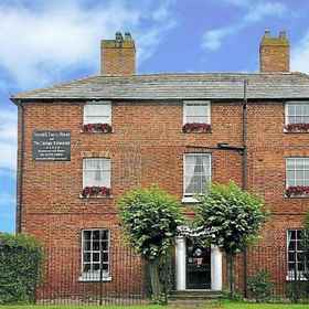 Primary image 1 Ternhill Farm House, Ludford Hotels