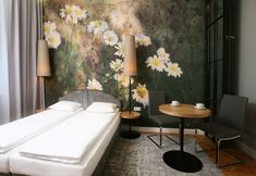 Others 2 Arts Apartments