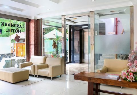 Others Landmark Hotel