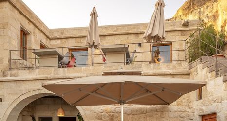 Others 2 Serinn House