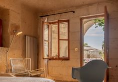 Others 6 Serinn House