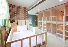 Others 7 Favian Guest House