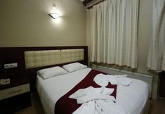 Others 6 Sena Hotels