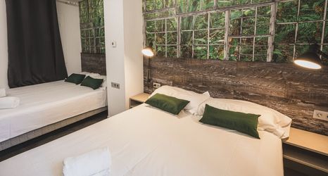 Others 2 Fontanella Green House