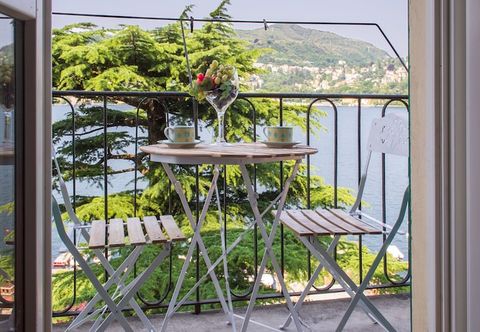 Lain-lain Vista Apartment