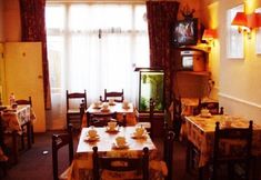 Others 3 Chiswick Court