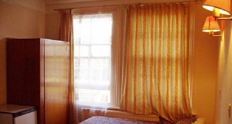 Others 2 Chiswick Court