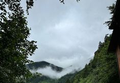 Others 2 Mavera Aparts