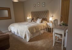 其他 5 Old White Hart