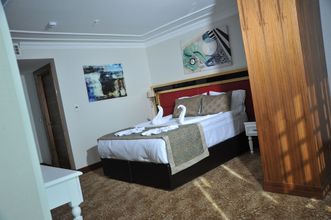 其他 4 Asuris Hotel