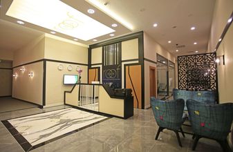 Others 4 Roof 264 Hotel and Suites